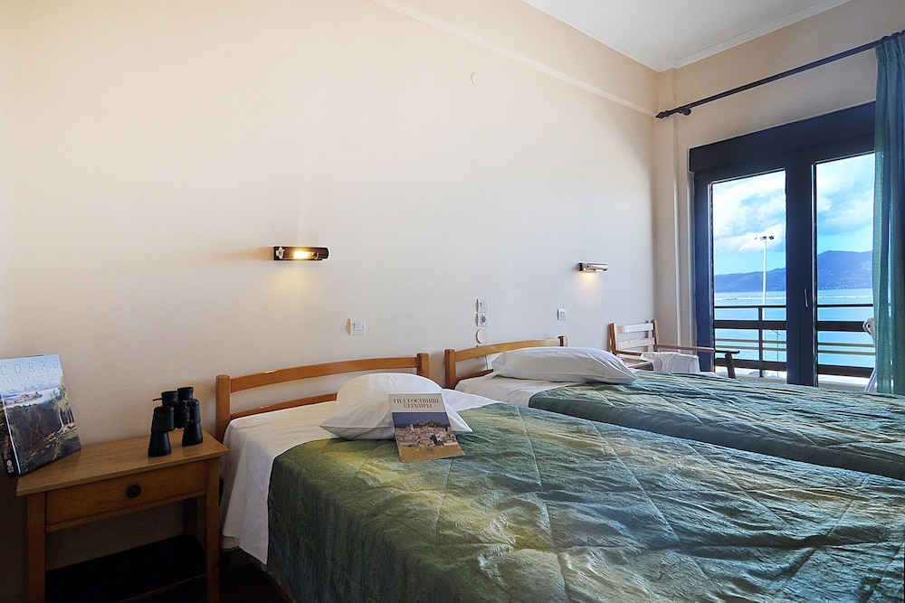 Atlantis Hotel 14/33