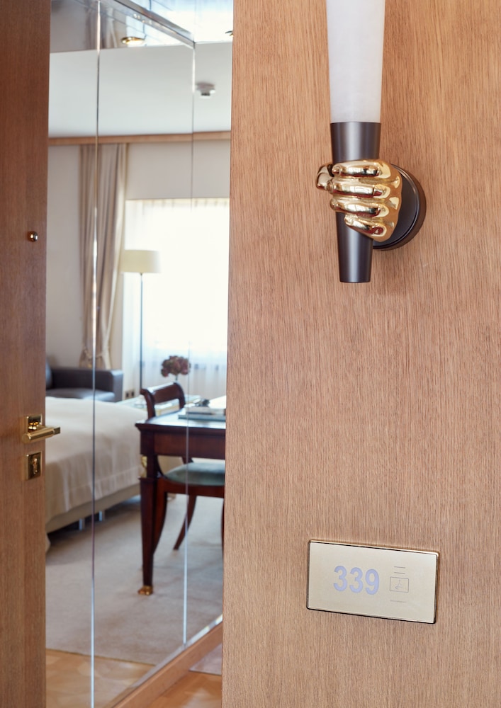 Living Hotel de Medici By Derag 33/41