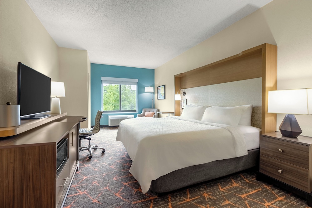 Standard, King Bed, Accessible