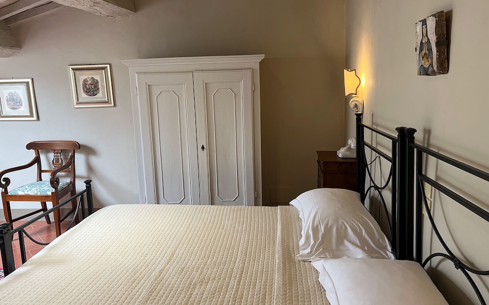 Piccolo Hotel Cortona 25/48