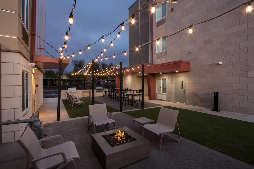 Everhome Suites Chandler Phoenix Fashion Center 23/50