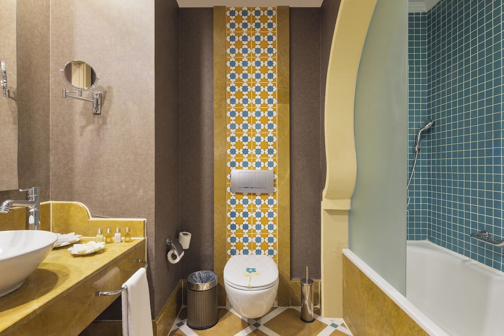 Spice Hotel and SPA 56/57