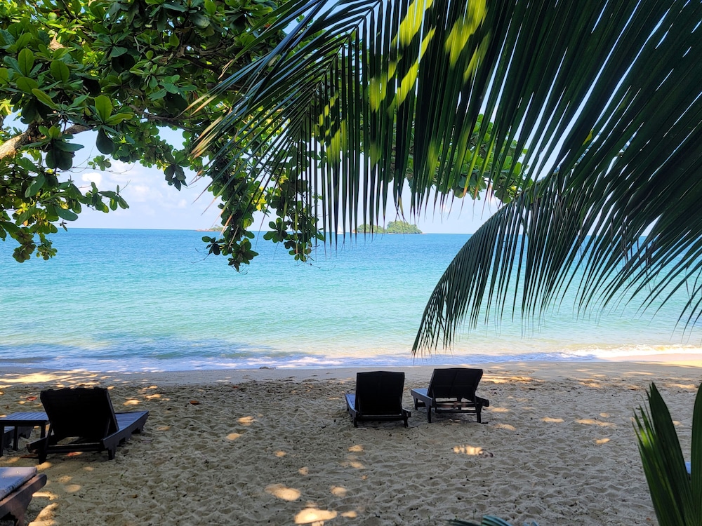 Koh Chang Cliff Beach Resort 41/50