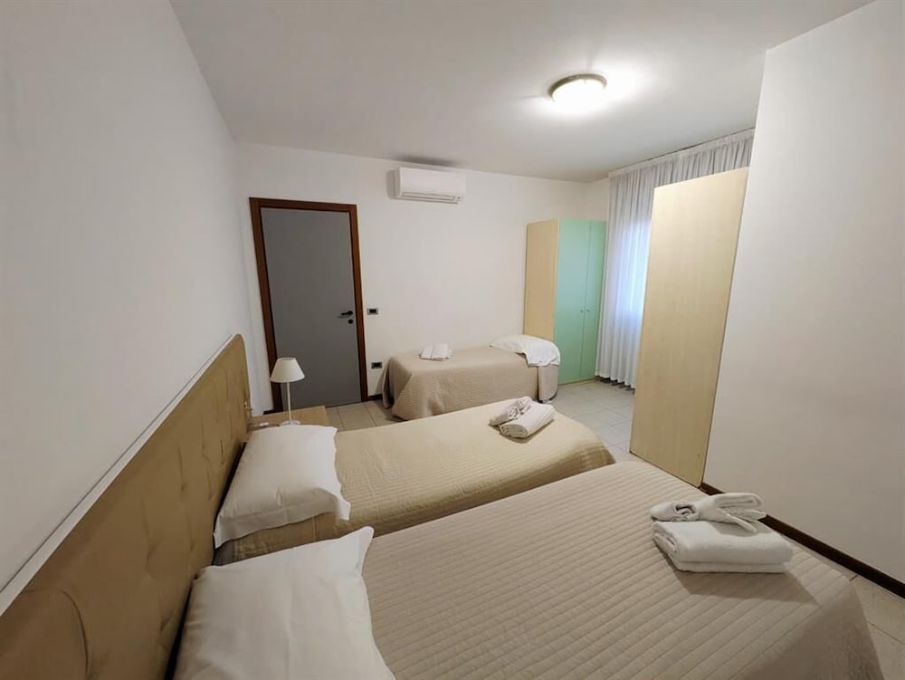 Residence Viale Venezia 17/66