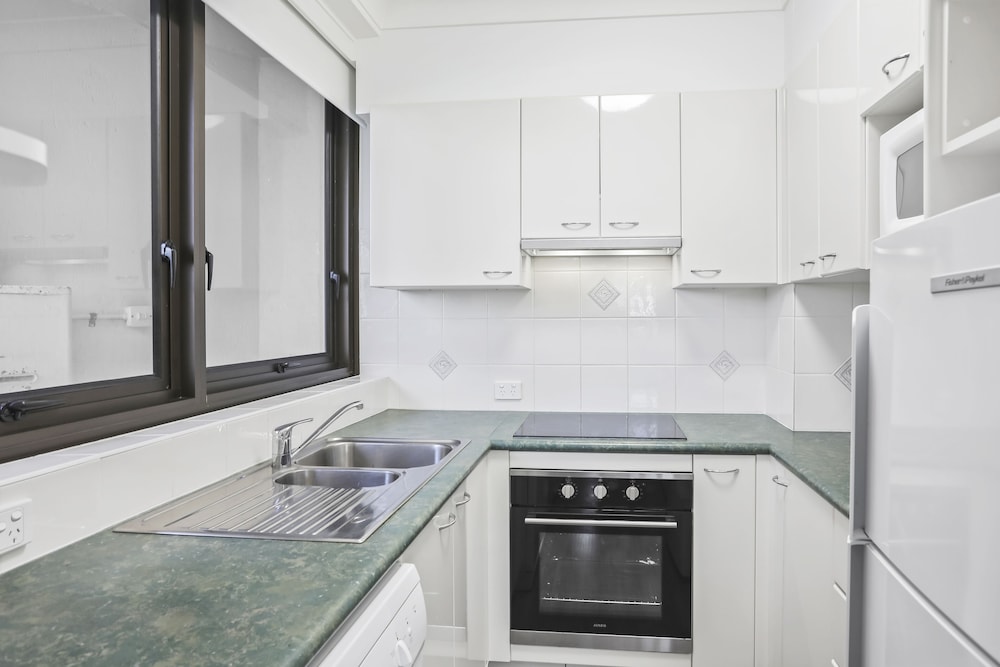 شقة بإطلالة على البحر بغرفتي نوم في الطابق الأرضي، Boulevard North Holiday Apartments 7/7