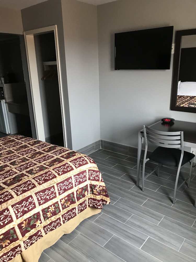 Express Inn Weslaco Mercedes 19/46