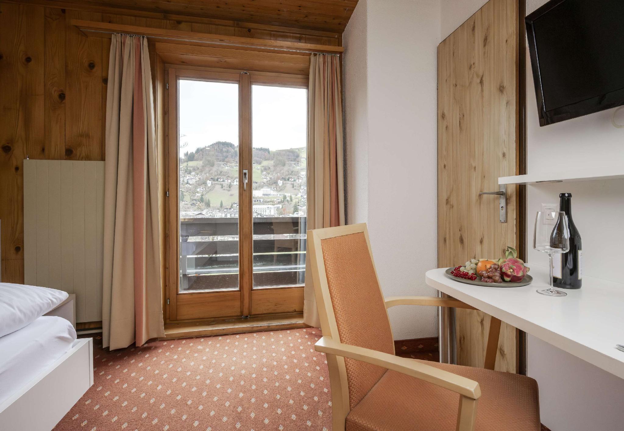 Room, Single, Balcony