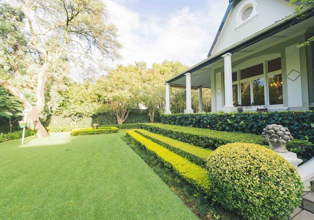 Osborne House - Guest House 57/72
