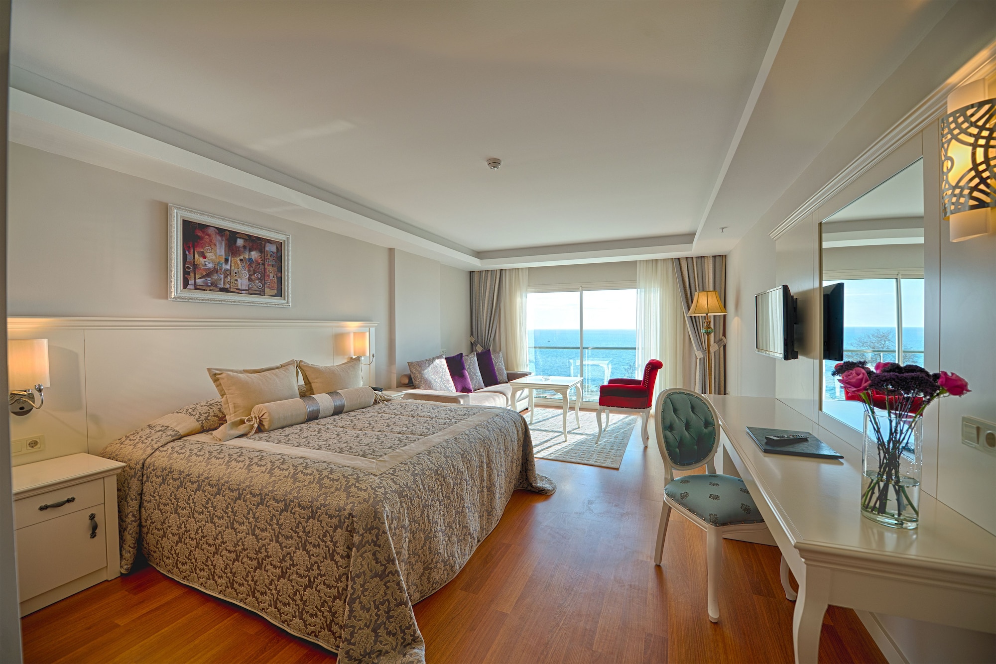 DELUXE, SEA VIEW