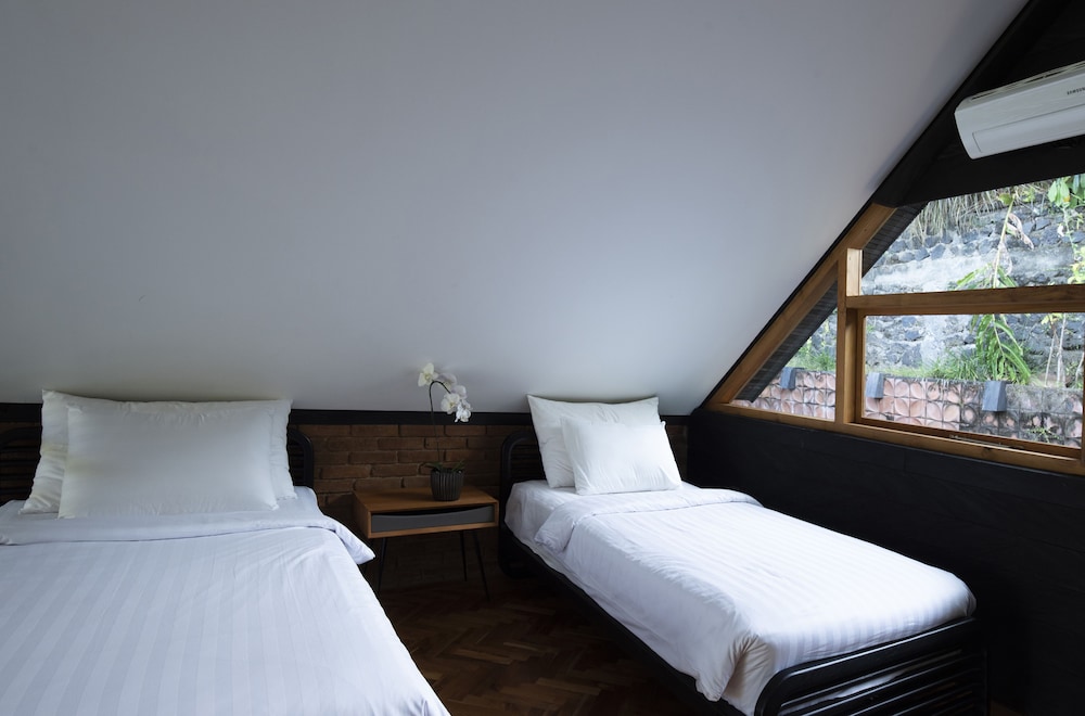 Chapung Se Bali Villa 18/77
