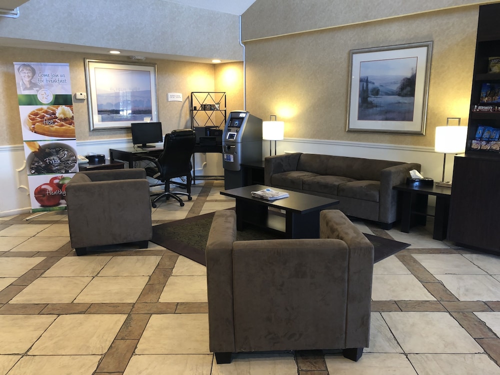 Quality Inn Laurinburg, NC 27/44