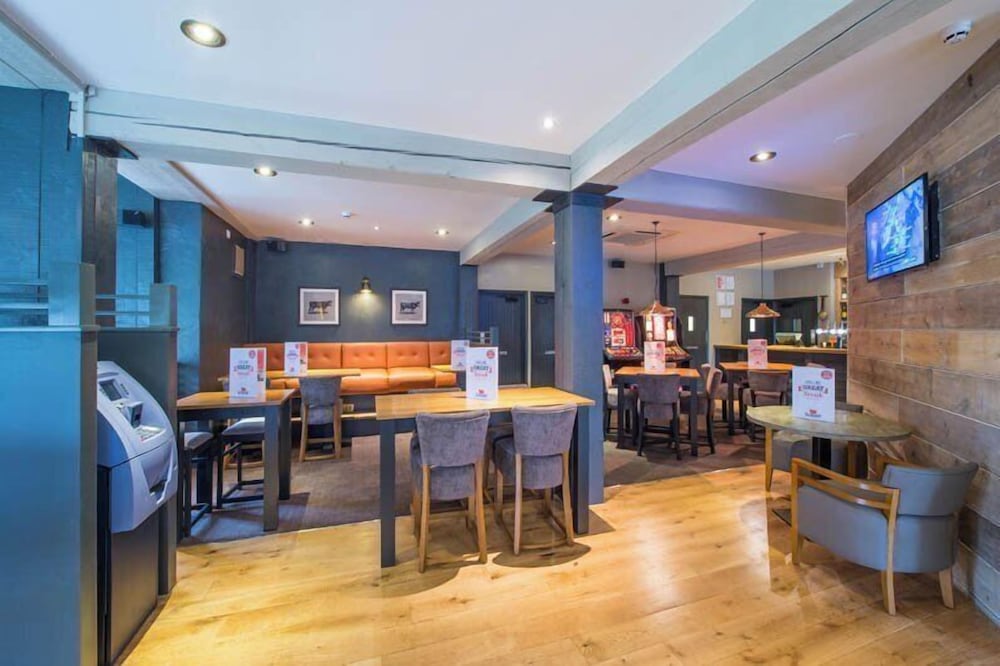 Premier Inn Crewe West 36/50