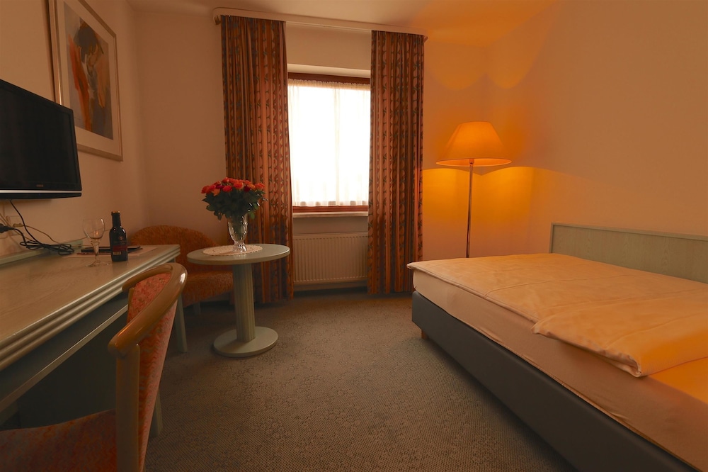 Hotel Zum Lowen 18/61