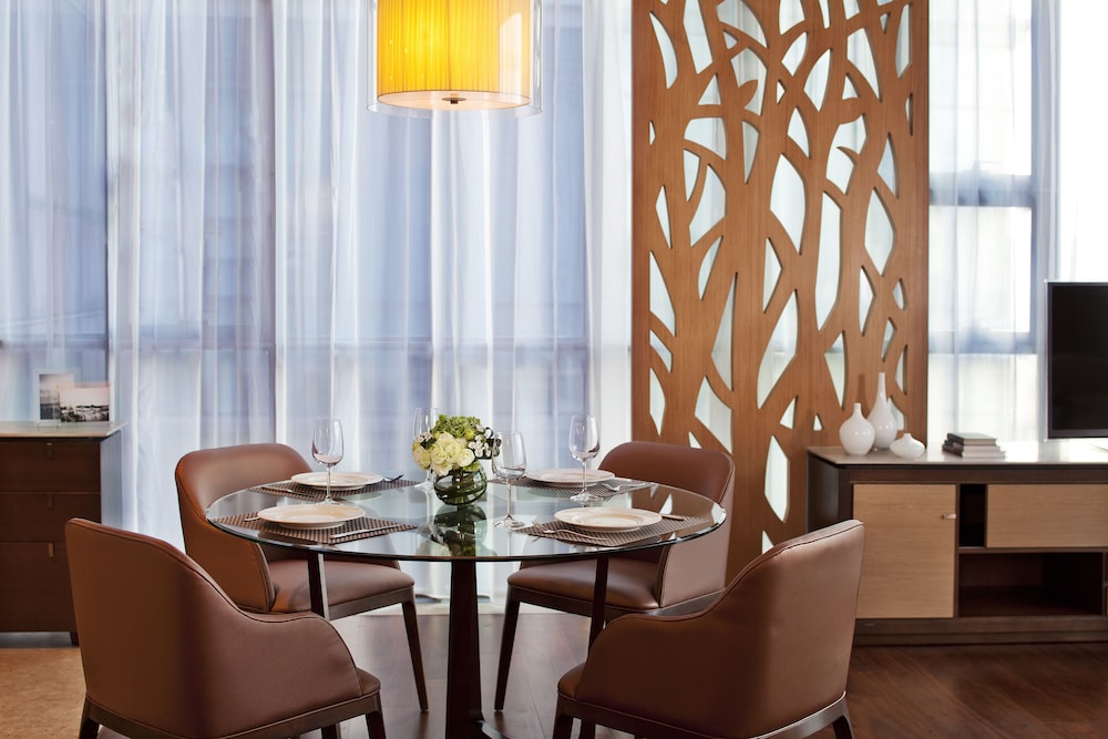 The Oct Harbour Shenzhen Marriott Executive Apartments 33/38
