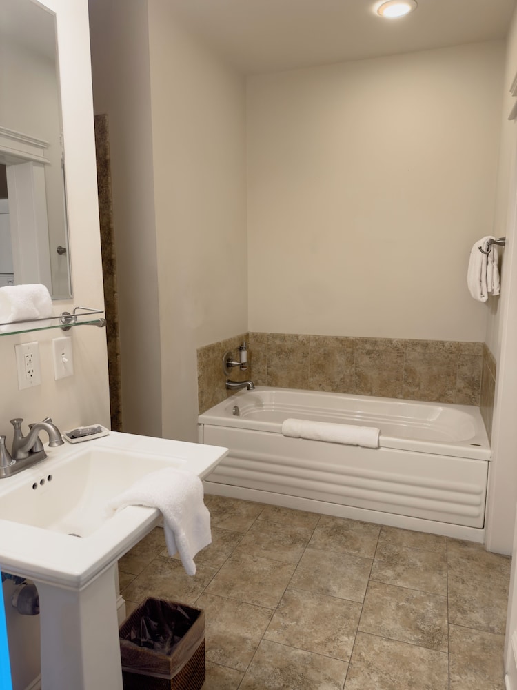 Sea Gate Inn by Sea Palm Resort 44/49