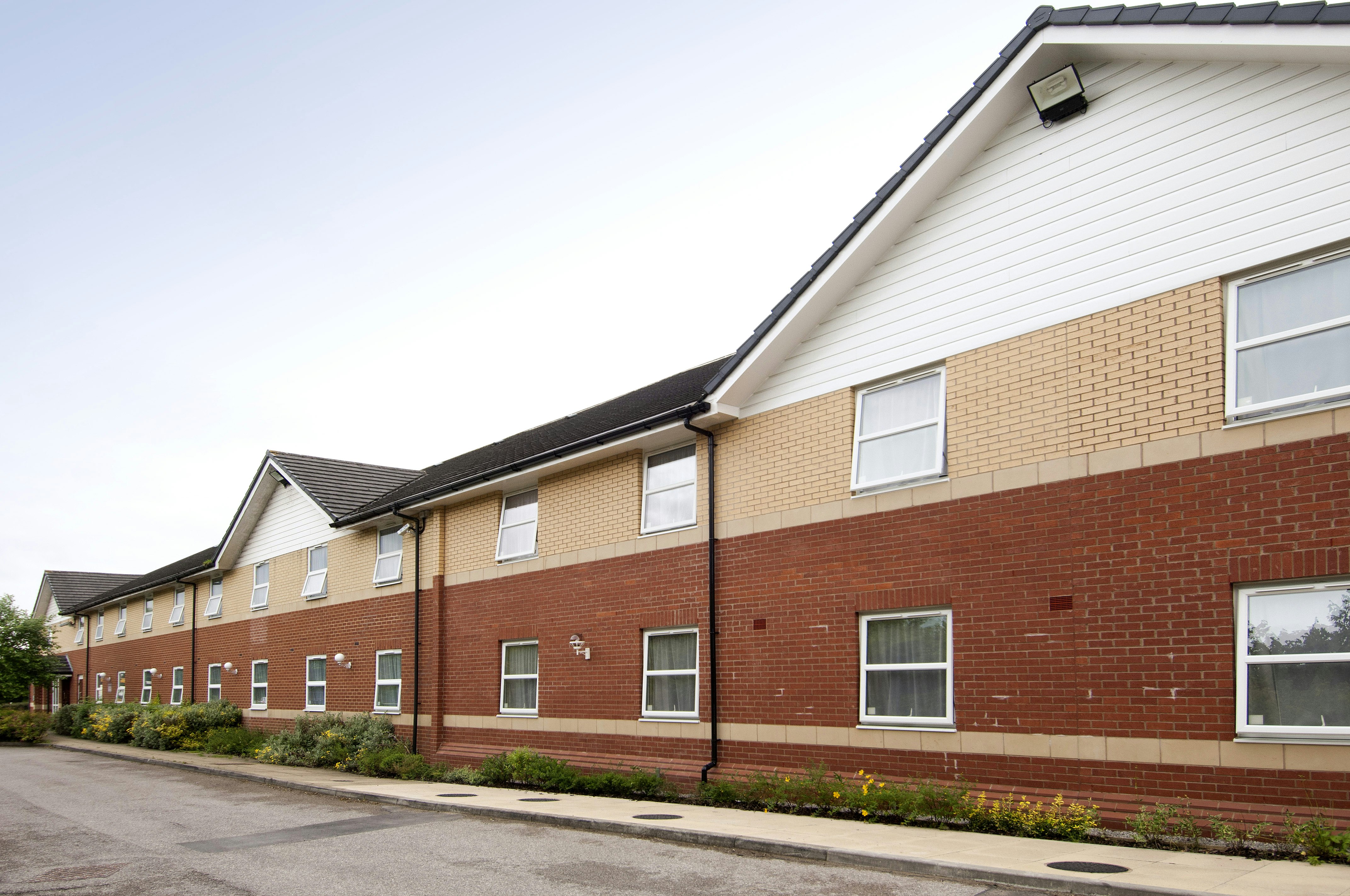 Premier Inn Bradford South 6/44