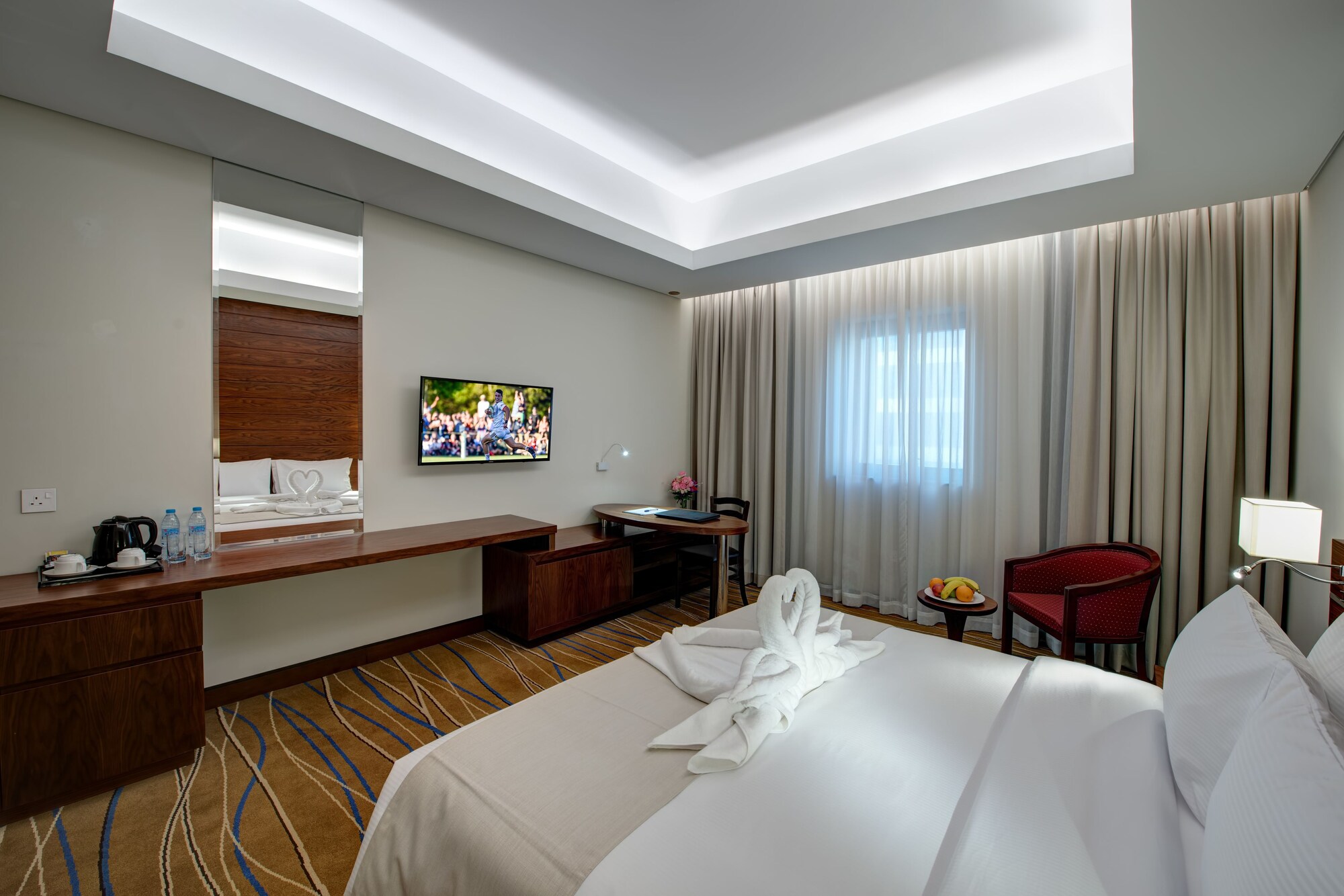 DELUXE, TWIN BEDS