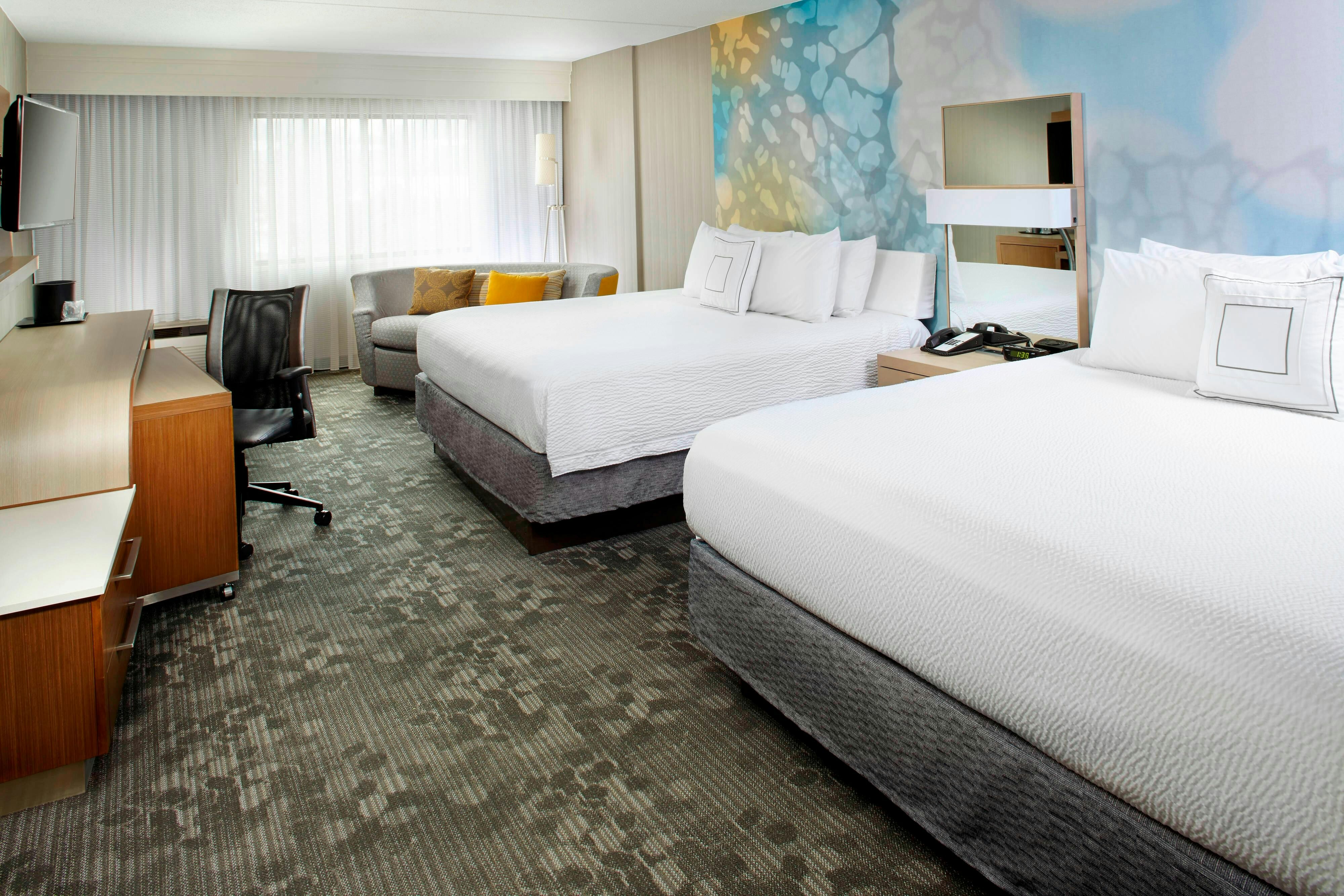 Courtyard By Marriott State College 10/39