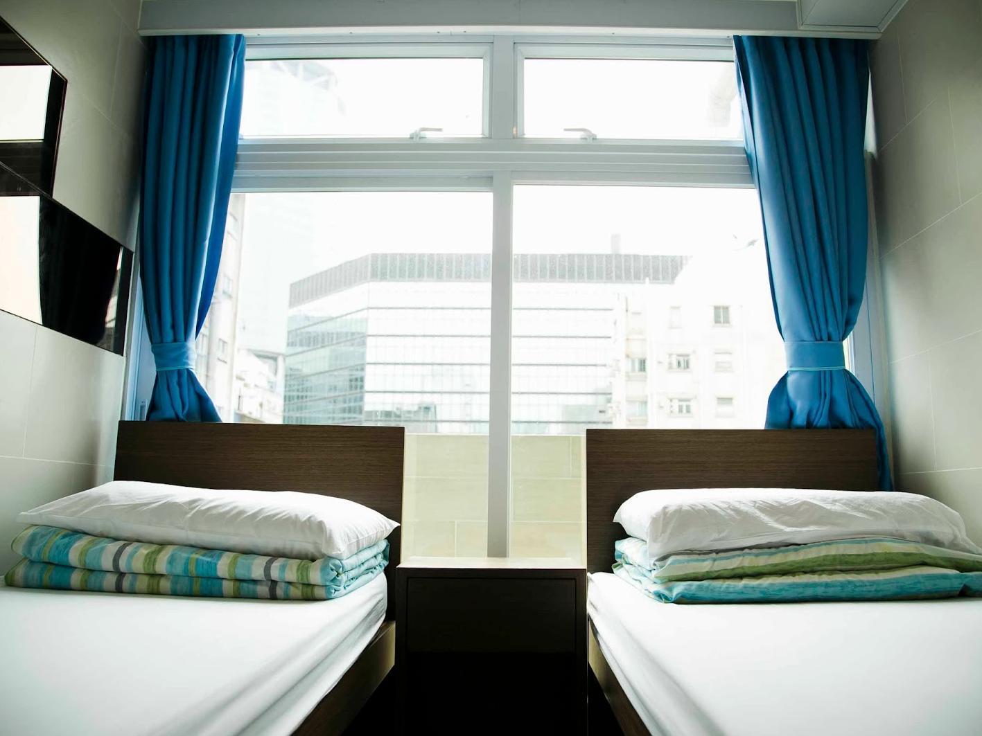 Room, Twin Beds, Small