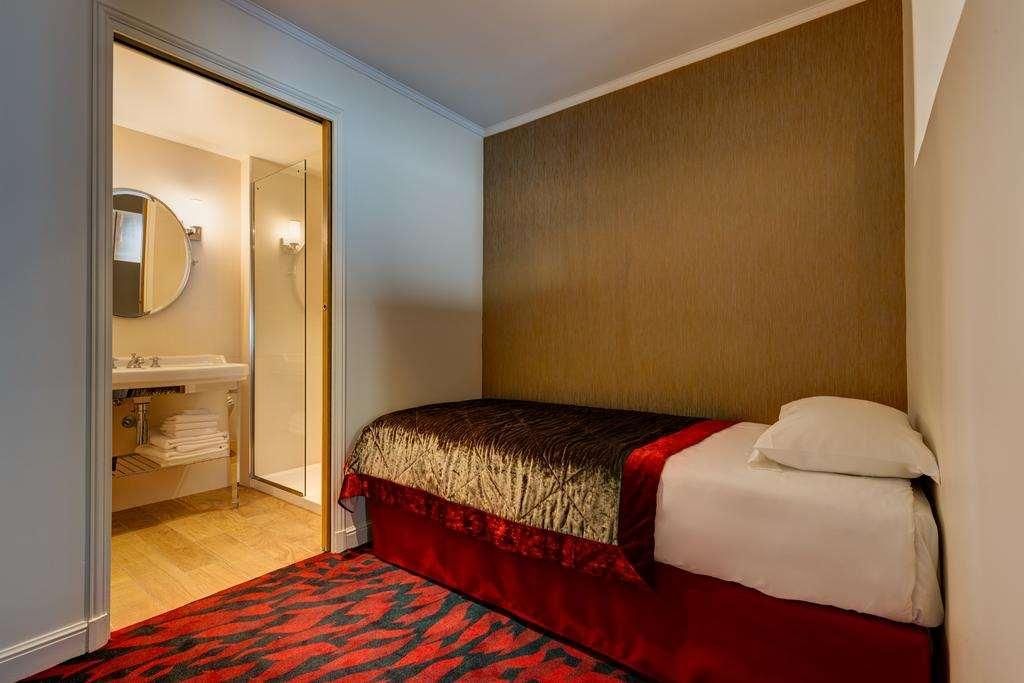 HOTEL MUGUET 23/50