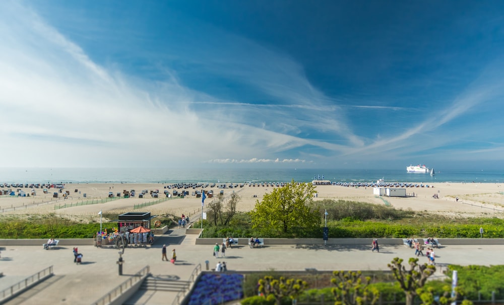 Strand-Hotel Hübner 34/39
