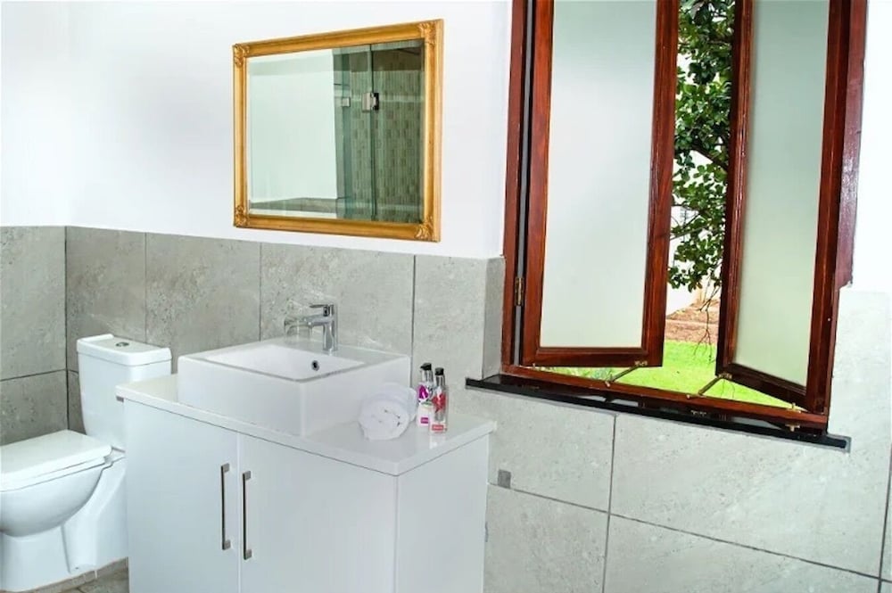 Gardenia Boutique Hotel 49/50