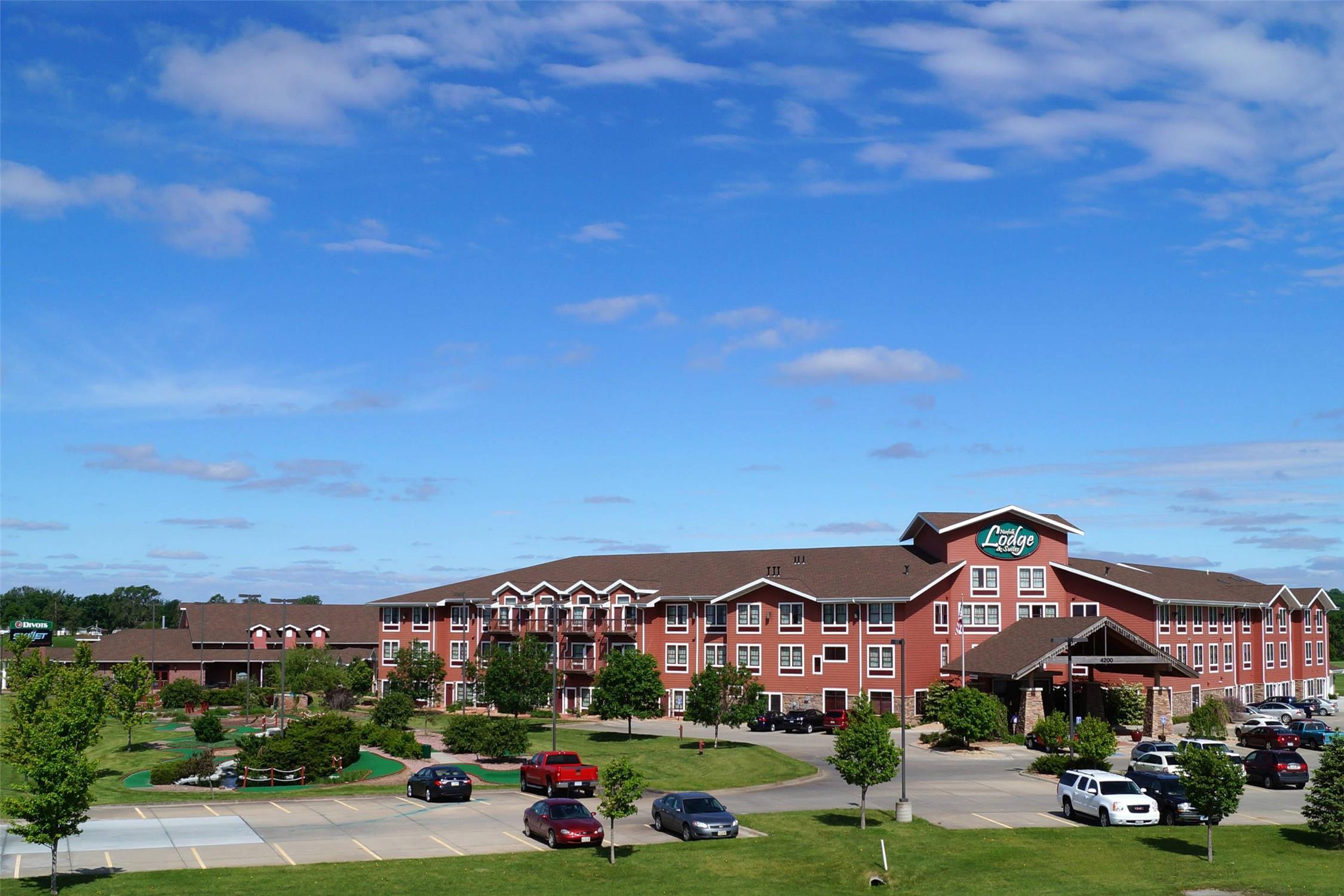 Norfolk Lodge Suites Ascend Hotel Collection 2/32