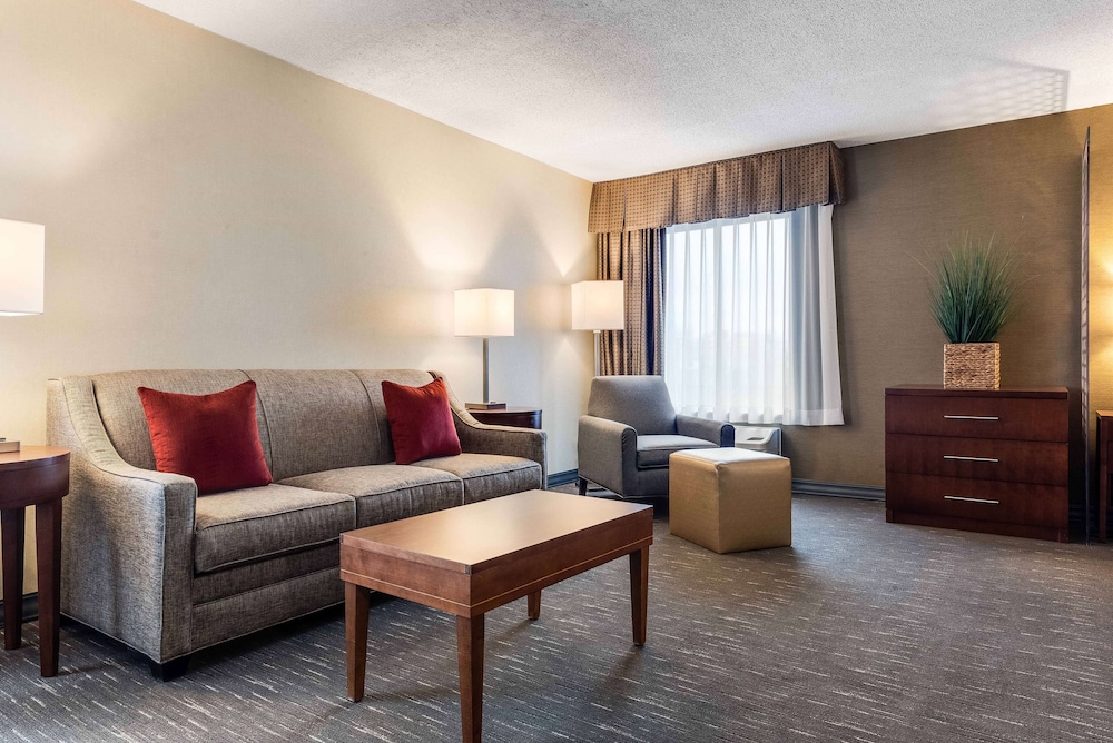 Best Western Chicago Downers Grove 21/42