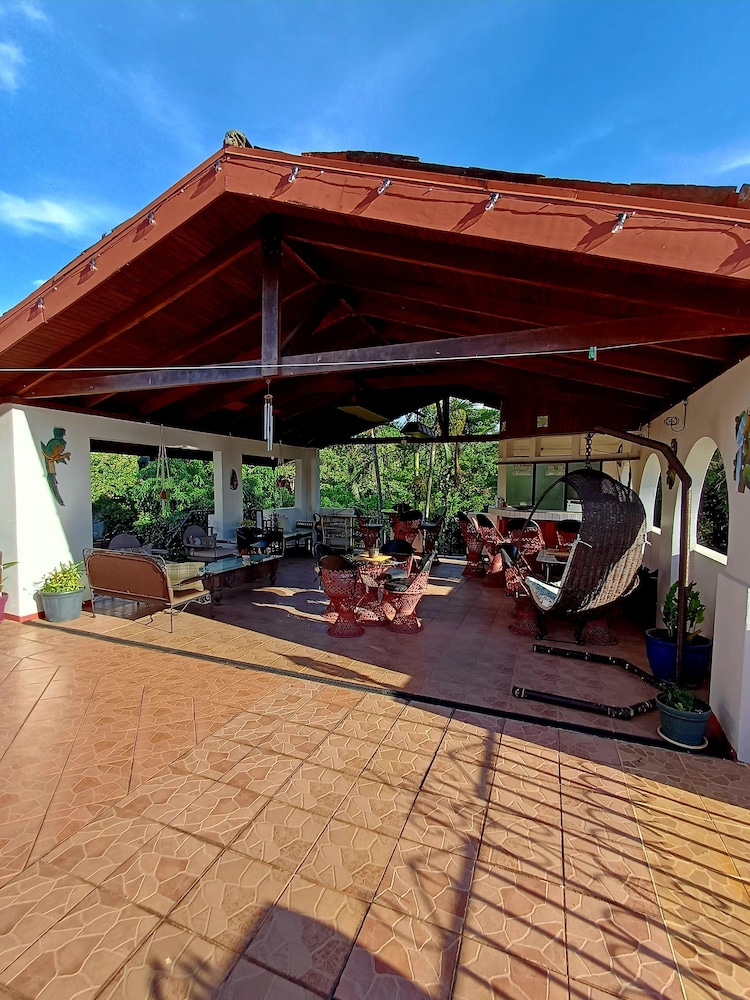 The Cariari Bed and Breakfast 44/50