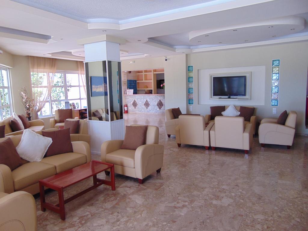 Nirvana Beach Hotel 43/62