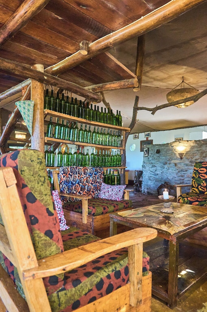 IKOMA TENTED CAMP 42/50