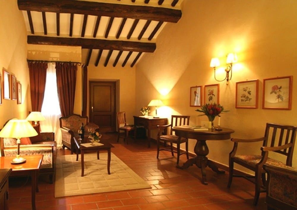 Relais Villa Monte Solare 29/50