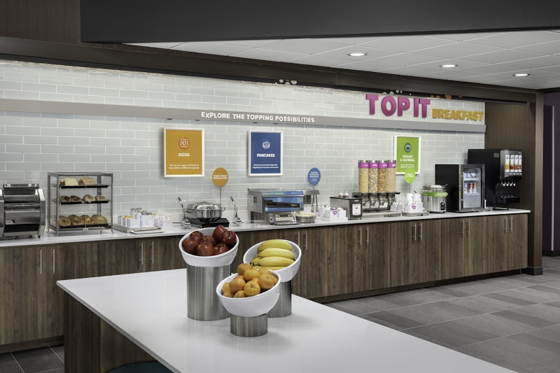 Tru by Hilton North Richland Hills DFW West 25/32