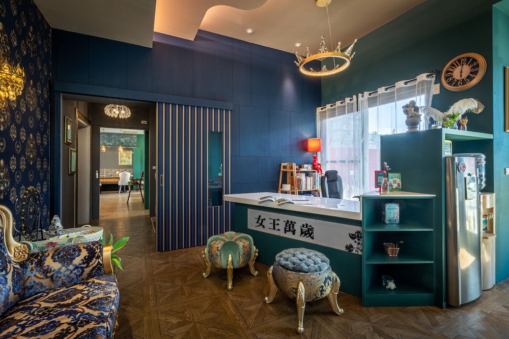 Queen Love 48/62