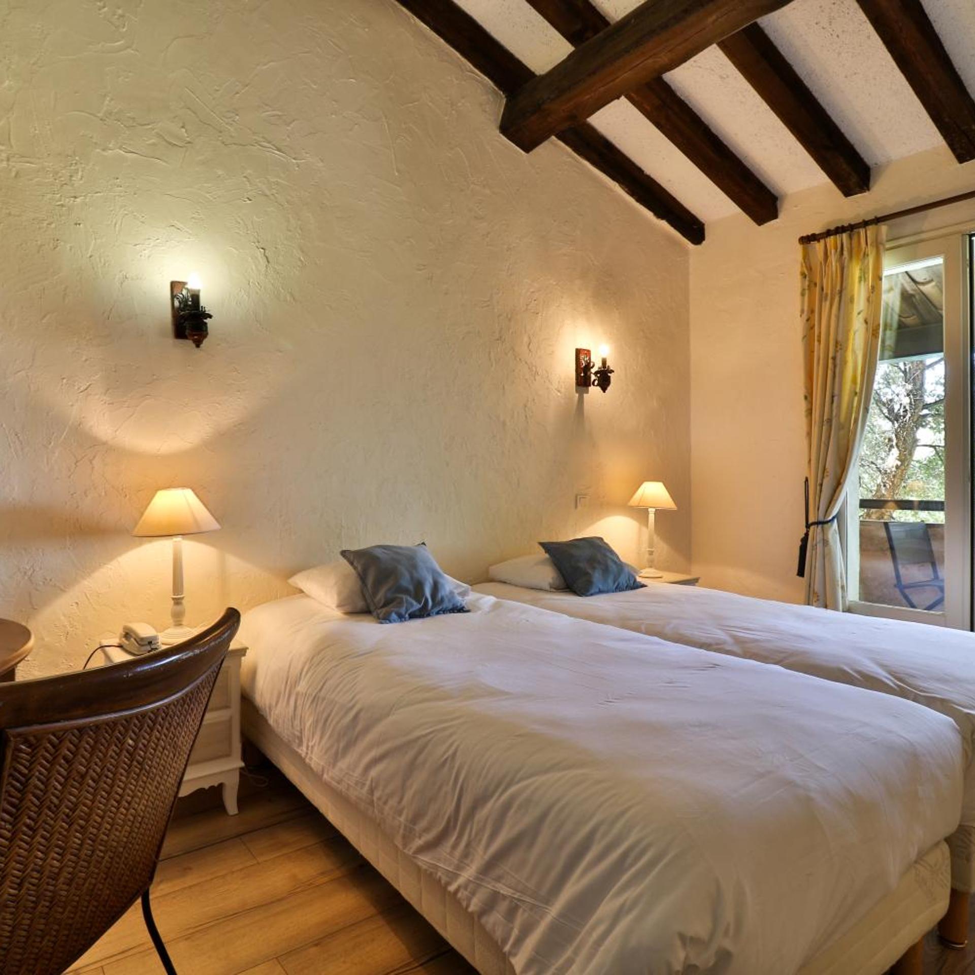 HOTEL L'ESTIRADO DES ADRETS 6/48