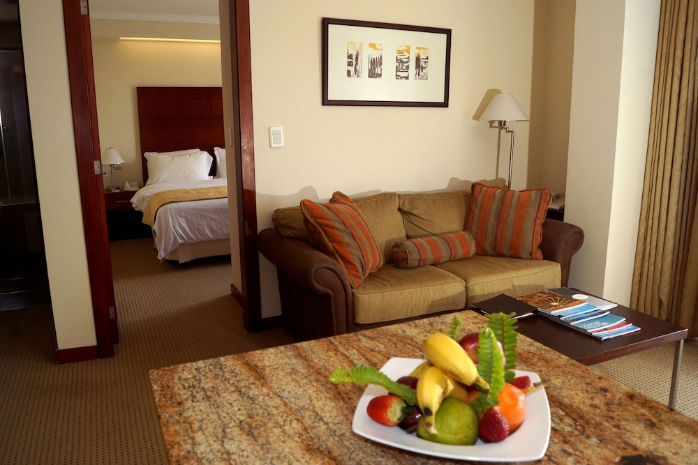 Stubel Suites and Cafe 40/69