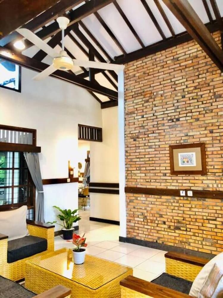 Citrus House Com Bogor 12/68