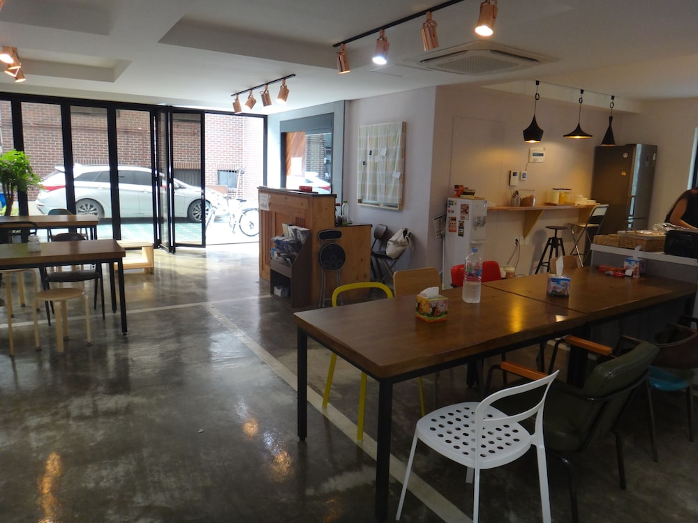 Sunny Hill Hostel Hongdae 29/50