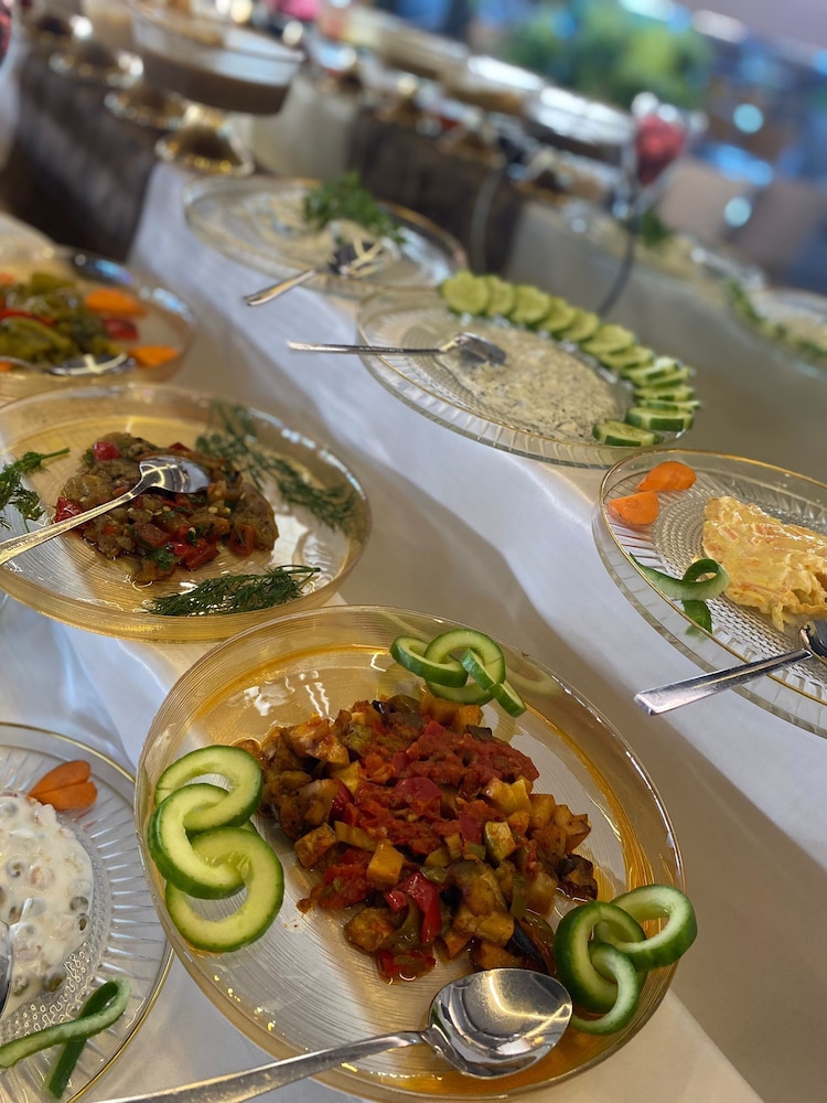 Yucel Hotel 16/50