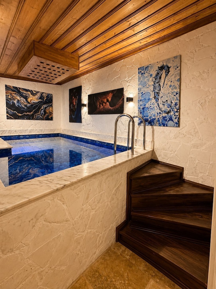Sakli Cave House 4/100