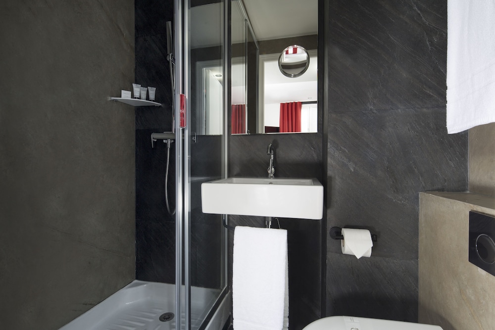Hotel Pilime Formerly Hotel Aurore Montmartre 28/62