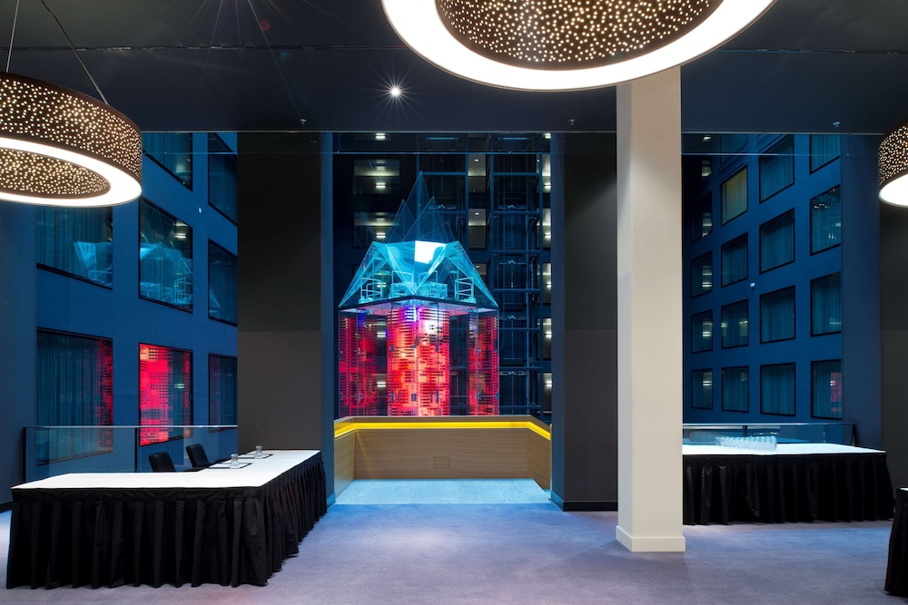 Radisson Blu Hotel Zurich Airport 11/72