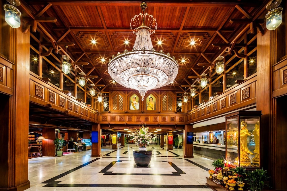 Bangkok Palace Hotel 13/75
