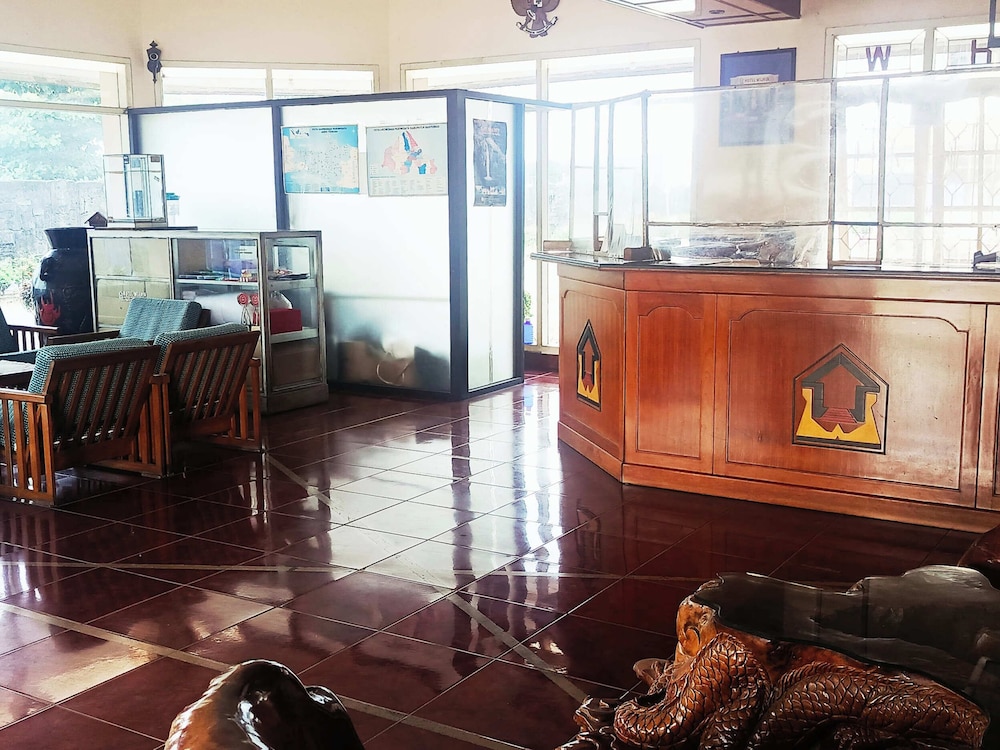 OYO 2495 Hotel Wijaya 8/50