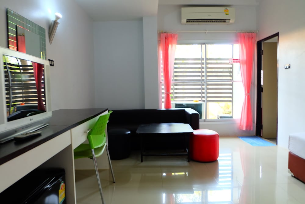 Golden Place Guesthouse 12/18