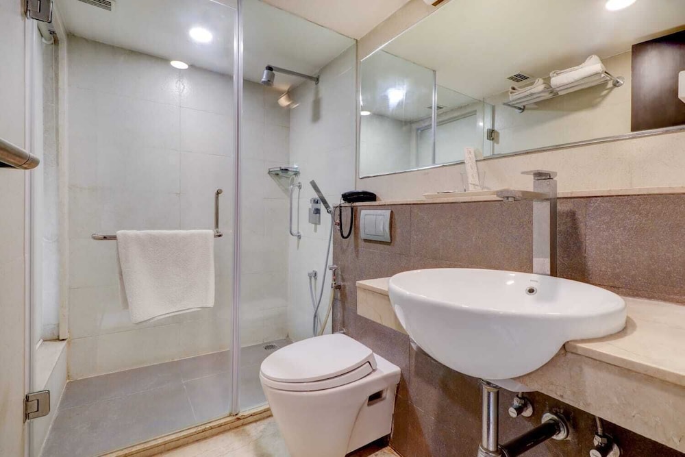 Quality Inn Bez Krishnaa 47/50