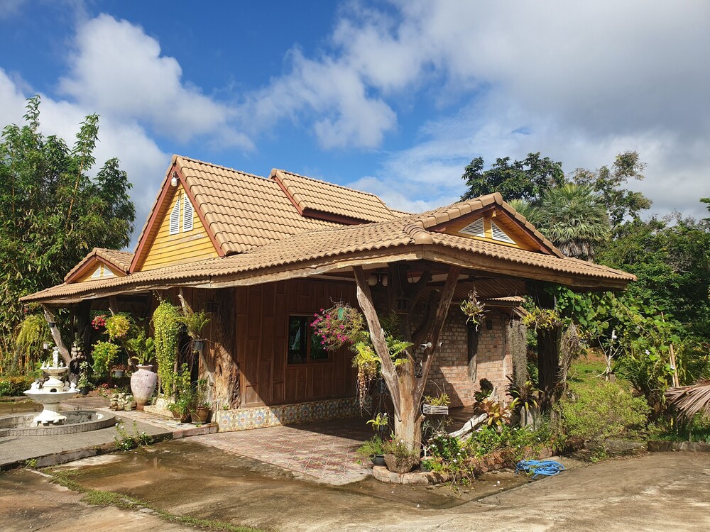 Wangnamkhao Resort 11/63