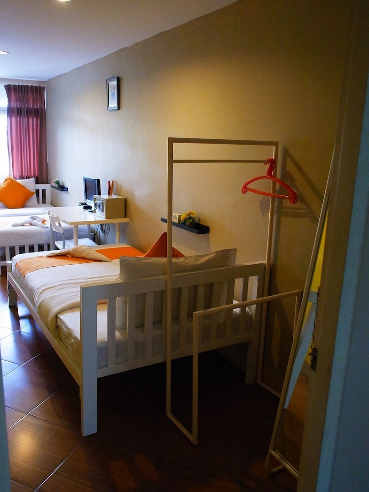 VX The Fifty Hostel 22/55