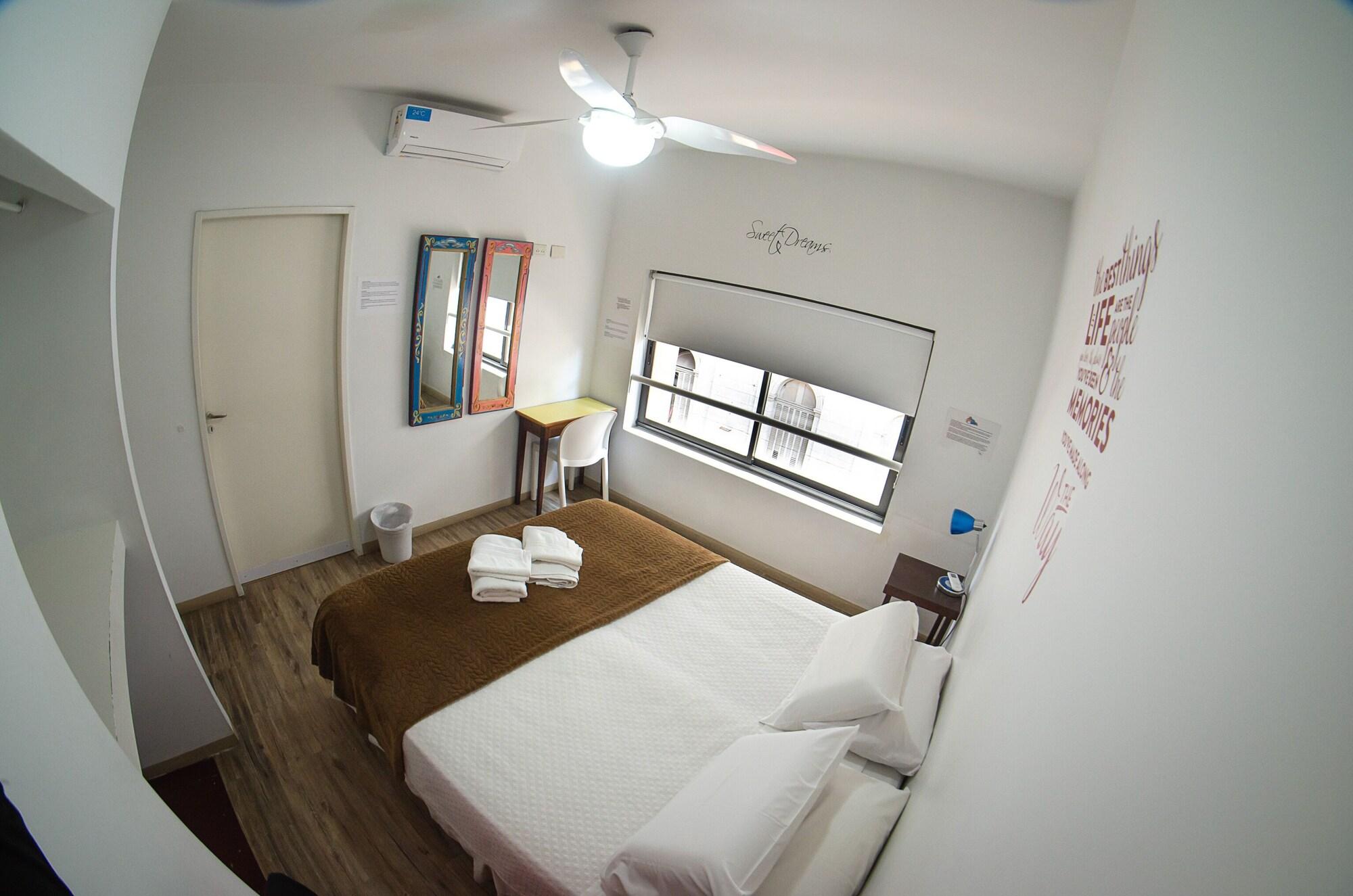 Room, Double Bed, Private Bathroom 5/10