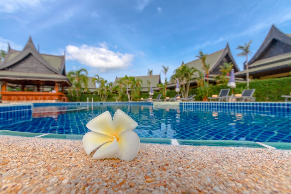 Airport Resort And Spa 13/69